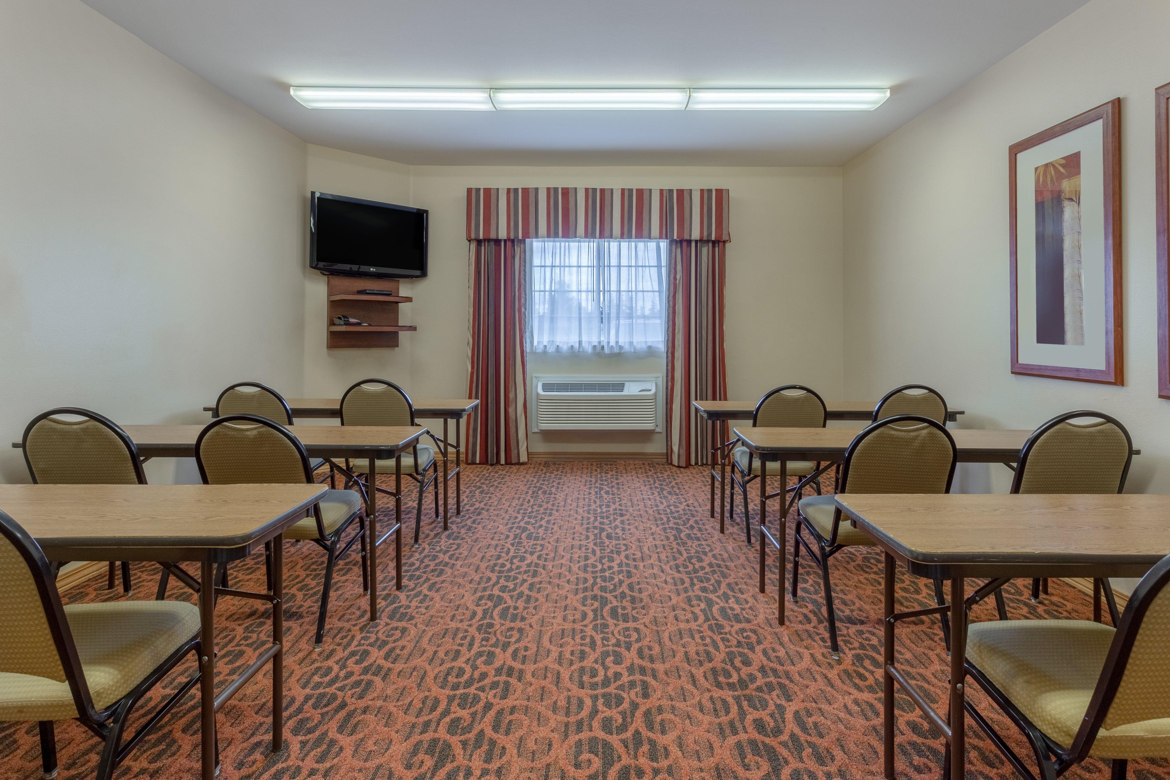 Candlewood Suites Minot By Ihg Exterior foto