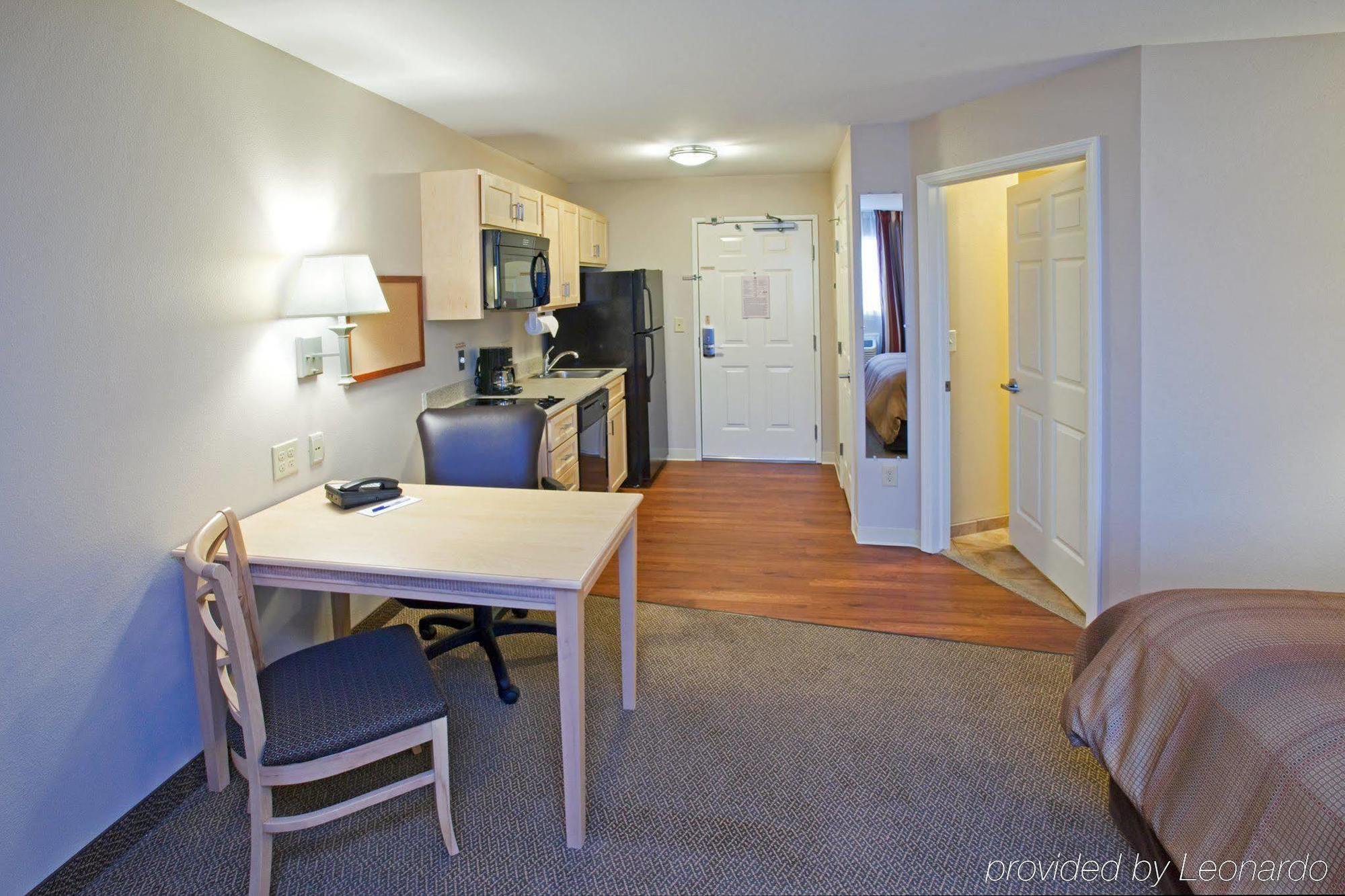 Candlewood Suites Minot By Ihg Zimmer foto